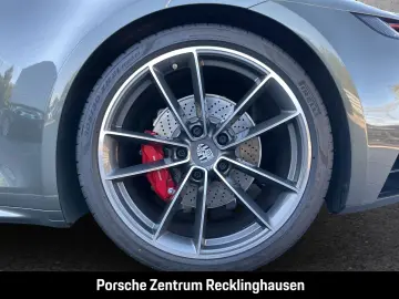Porsche 992 911 Carrera 4S  InnoDrive