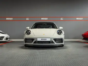 Porsche 992 Carrera 4 GTS Coupe PDLS+ BOSE AERO-KIT