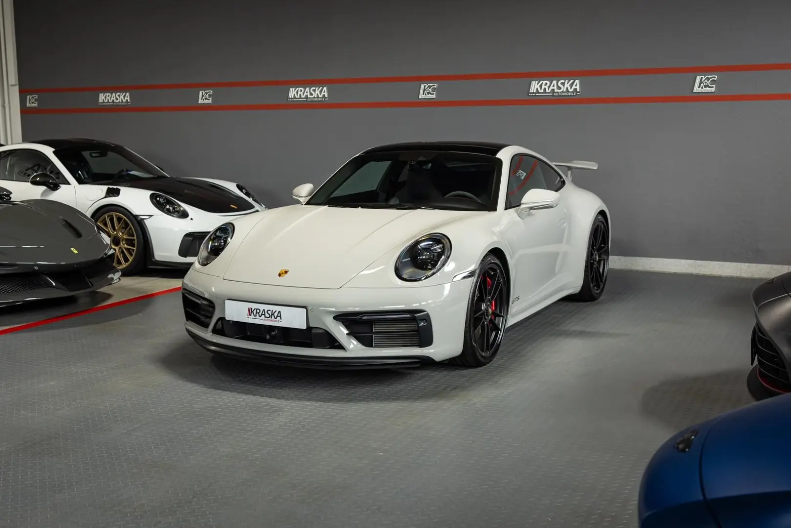 Porsche 992 Carrera 4 GTS Coupe PDLS+ BOSE AERO-KIT