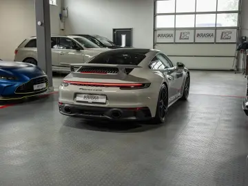 Porsche 992 Carrera 4 GTS Coupe PDLS+ BOSE AERO-KIT