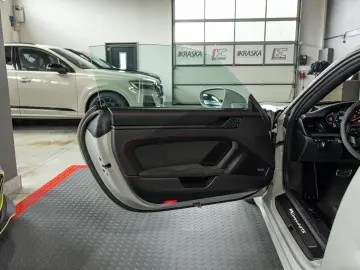 Porsche 992 Carrera 4 GTS Coupe PDLS+ BOSE AERO-KIT
