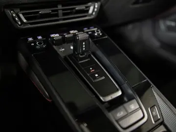 Porsche 992 Carrera 4 GTS Coupe PDLS+ BOSE AERO-KIT