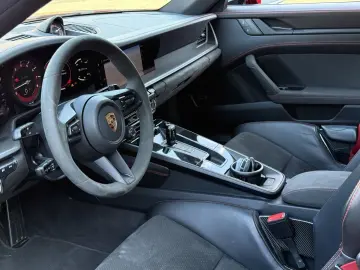 Porsche 992 911 Carrera 4 GTS AEROKIT*LIFT*PDCC*