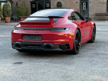Porsche 992 911 Carrera 4 GTS AEROKIT*LIFT*PDCC*