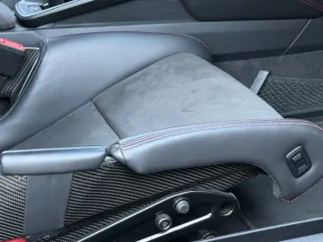 Porsche 992 911 Carrera 4 GTS AEROKIT*LIFT*PDCC*