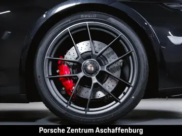 Porsche 911 Carrera 4 GTS Liftsystem