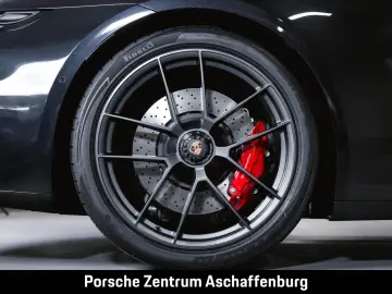 Porsche 911 Carrera 4 GTS Liftsystem