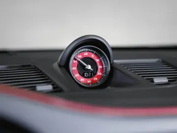Porsche 911 Carrera 4 GTS Liftsystem
