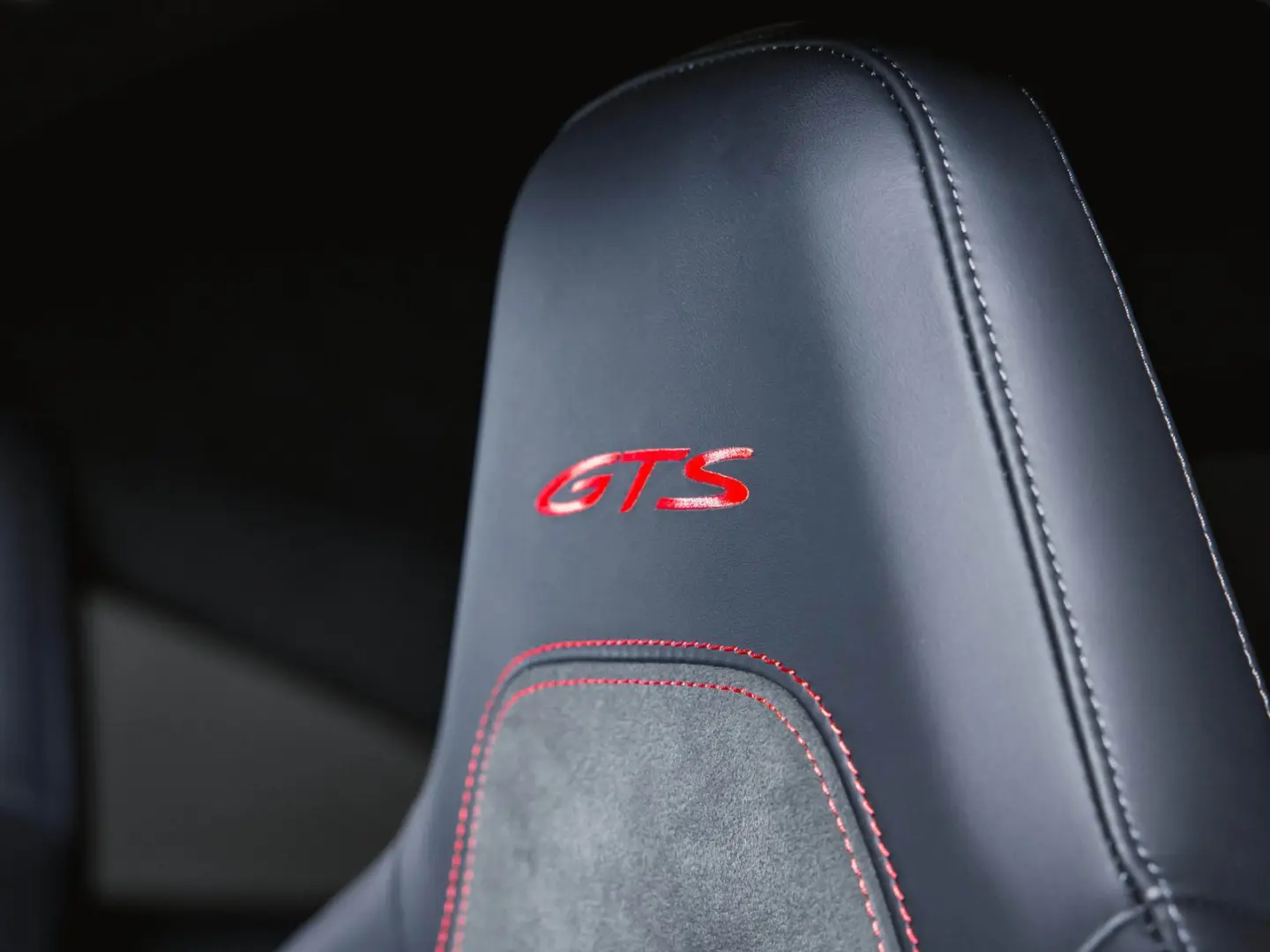 Porsche 911 Carrera 4 GTS Liftsystem