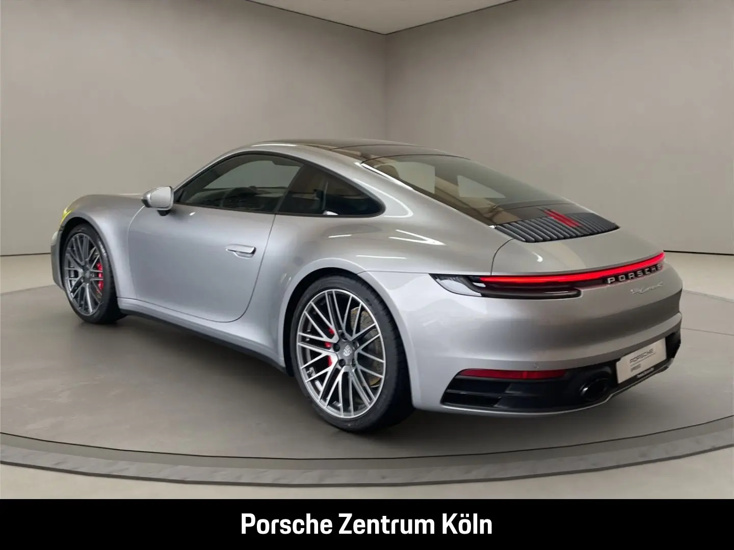 Porsche 992 911 Carrera 4S  BOSE