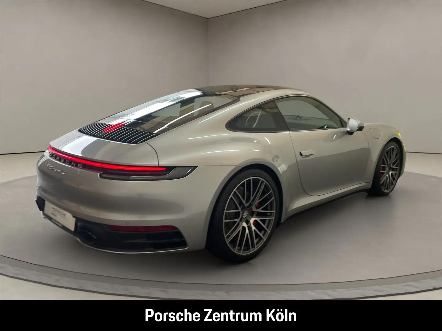 Porsche 992 911 Carrera 4S  BOSE
