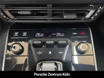 Porsche 992 911 Carrera 4S  BOSE