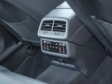 Audi A6 Limousine 55 TFSI qu. S line AHK*Pano*Matrix