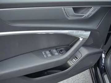 Audi A6 Limousine 55 TFSI qu. S line AHK*Pano*Matrix