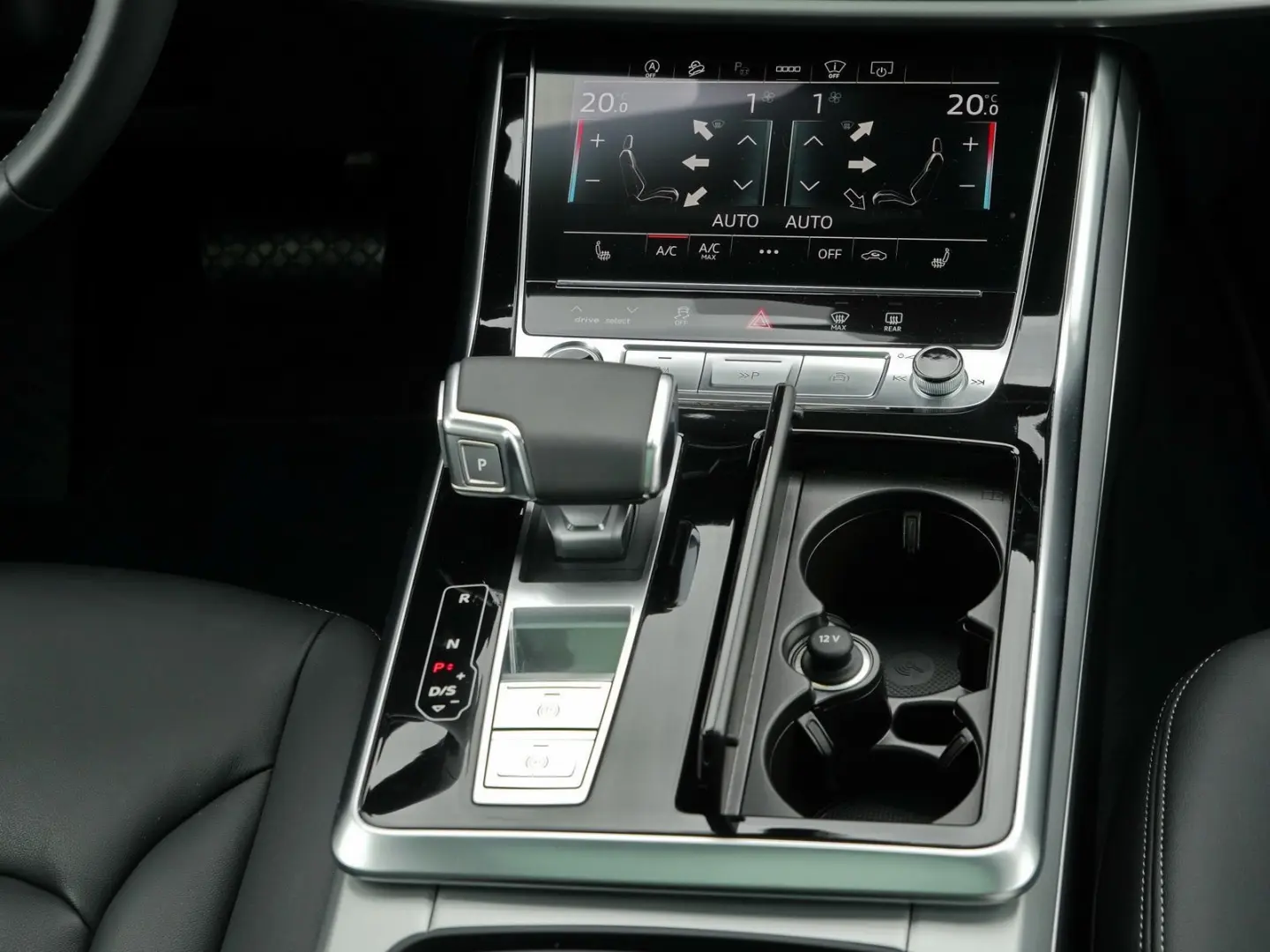 Audi Q7 50 TDI quattro S line Matrix*360°*Air*HuD