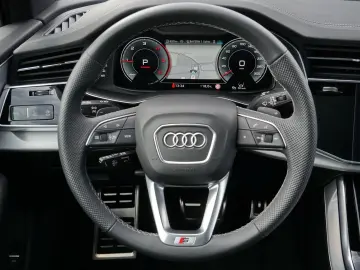 Audi Q7 3.0 TDI quattro S line Allradl.*HuD*Pano*air*