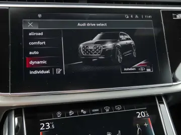 Audi  Q7 45 TDI quattro S line Allradl.*Pano*HuD*