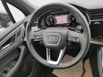 Audi Q7 50 TDI quattro S line*Navi*Matrix*HUD*AHK*PDC