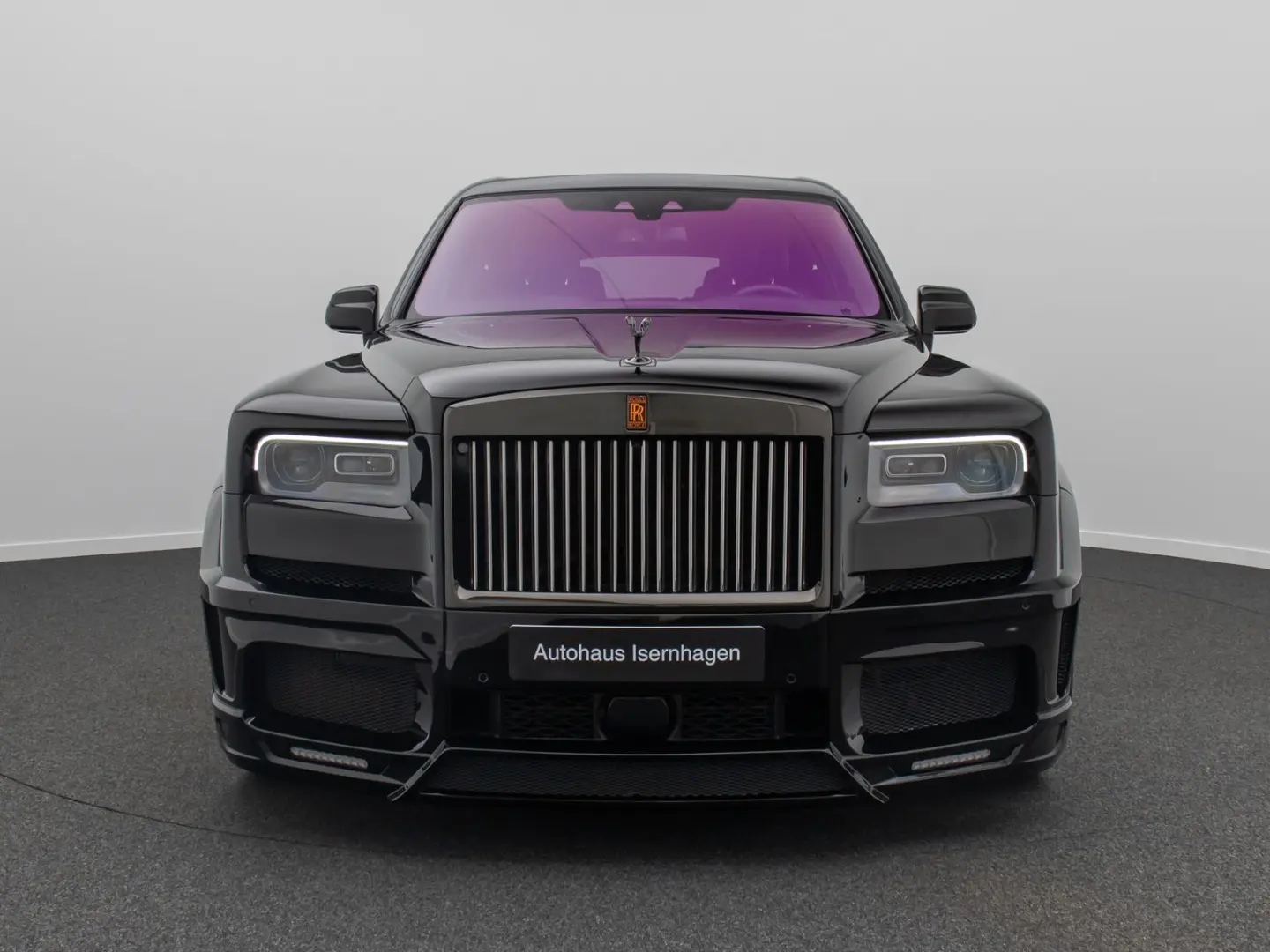 Rolls-Royce Cullinan Black Badge Night Vision Novitec