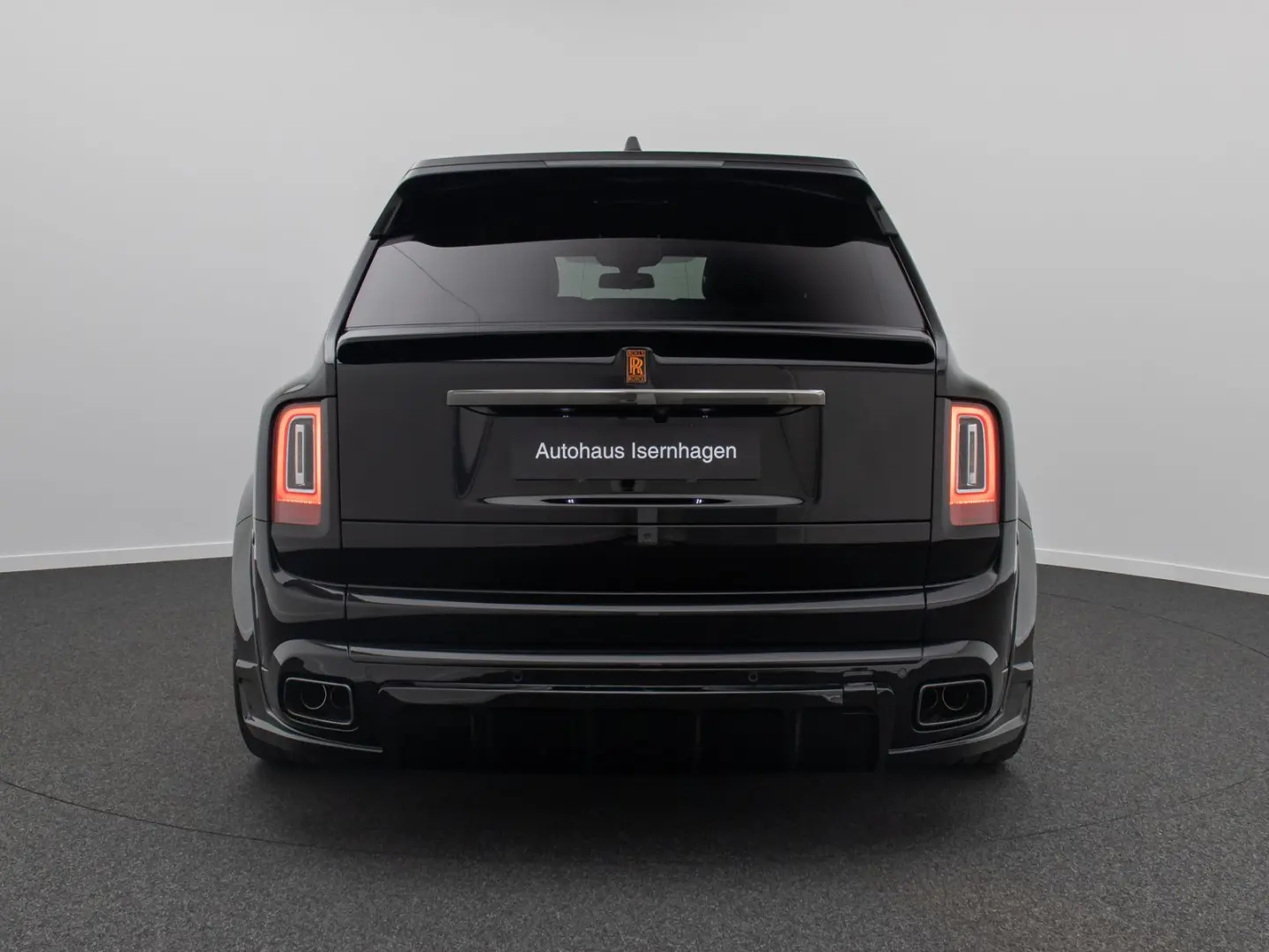 Rolls-Royce Cullinan Black Badge Night Vision Novitec