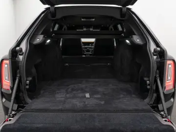 Rolls-Royce Cullinan Black Badge Night Vision Novitec