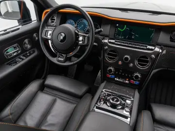 Rolls-Royce Cullinan Black Badge Night Vision Novitec