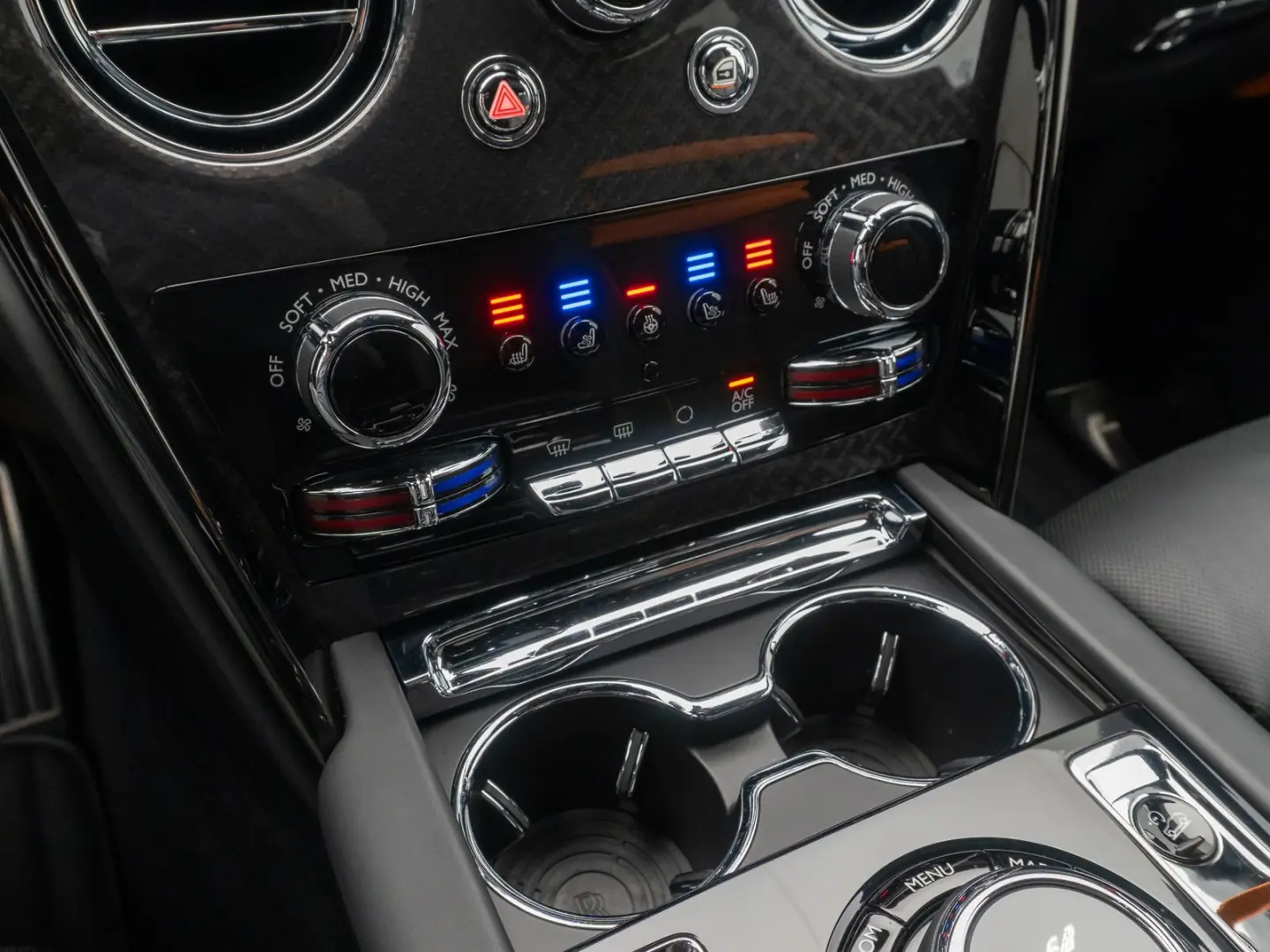 Rolls-Royce Cullinan Black Badge Night Vision Novitec