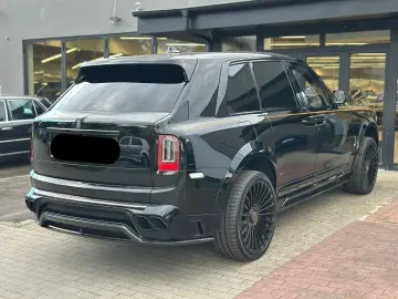 Rolls-Royce CULLINAN*BLACK*BLADGE*MANSORY