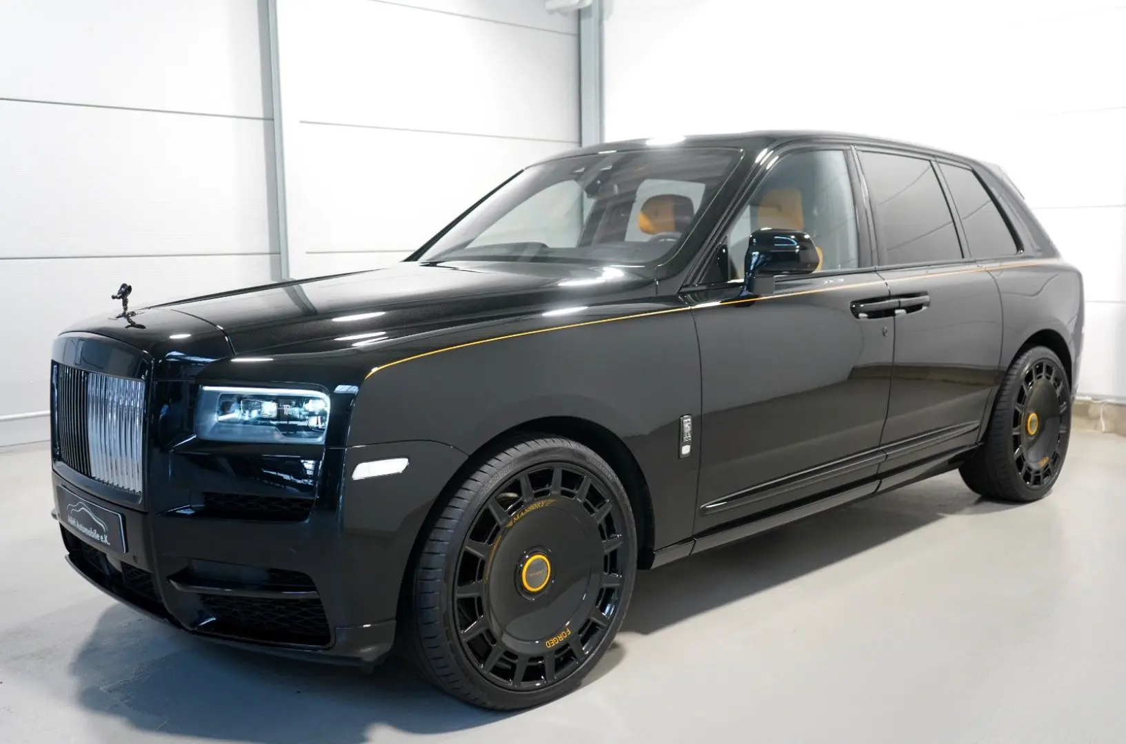 Rolls-Royce Cullinan BLACK BADGE*STARLIGHT*BESPOKE*MANSORY*