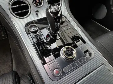 Continental GT V8 Mulliner HeadUp Night Vision