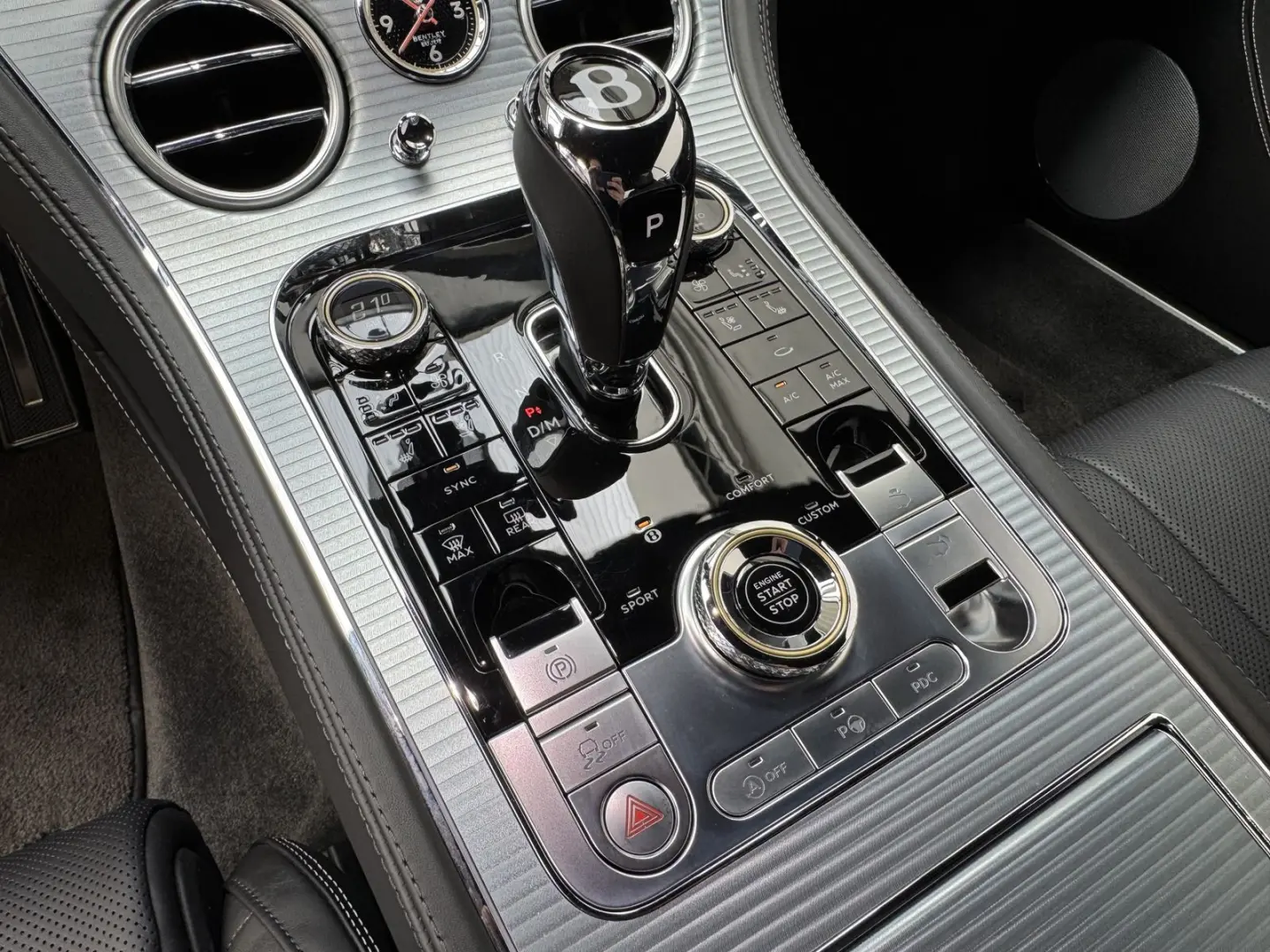 Continental GT V8 Mulliner HeadUp Night Vision