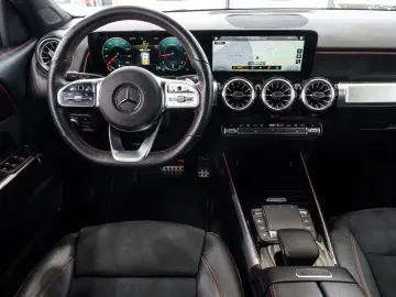GLB 200 d 4M*AMG-LINE*NIGHT*PANO*LEDER*NAVI*1.HD