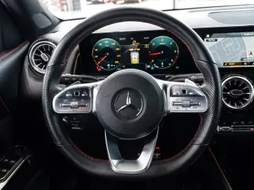 GLB 200 d 4M*AMG-LINE*NIGHT*PANO*LEDER*NAVI*1.HD