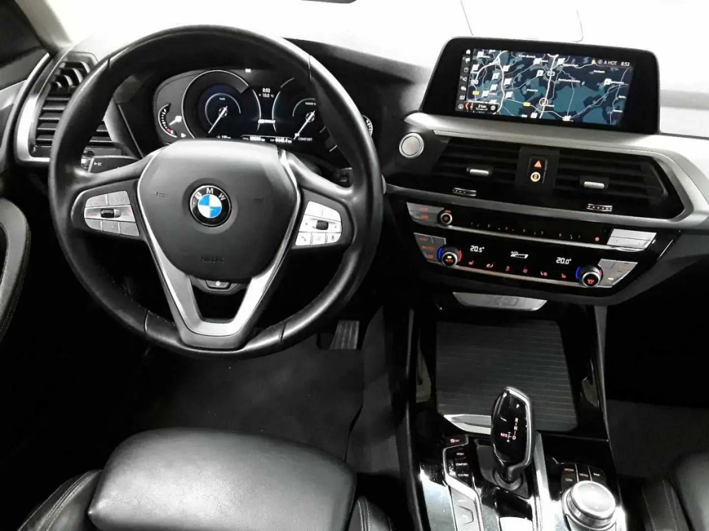 X3 xDrive30e Aut. Adva Navi HuD AHK Pano