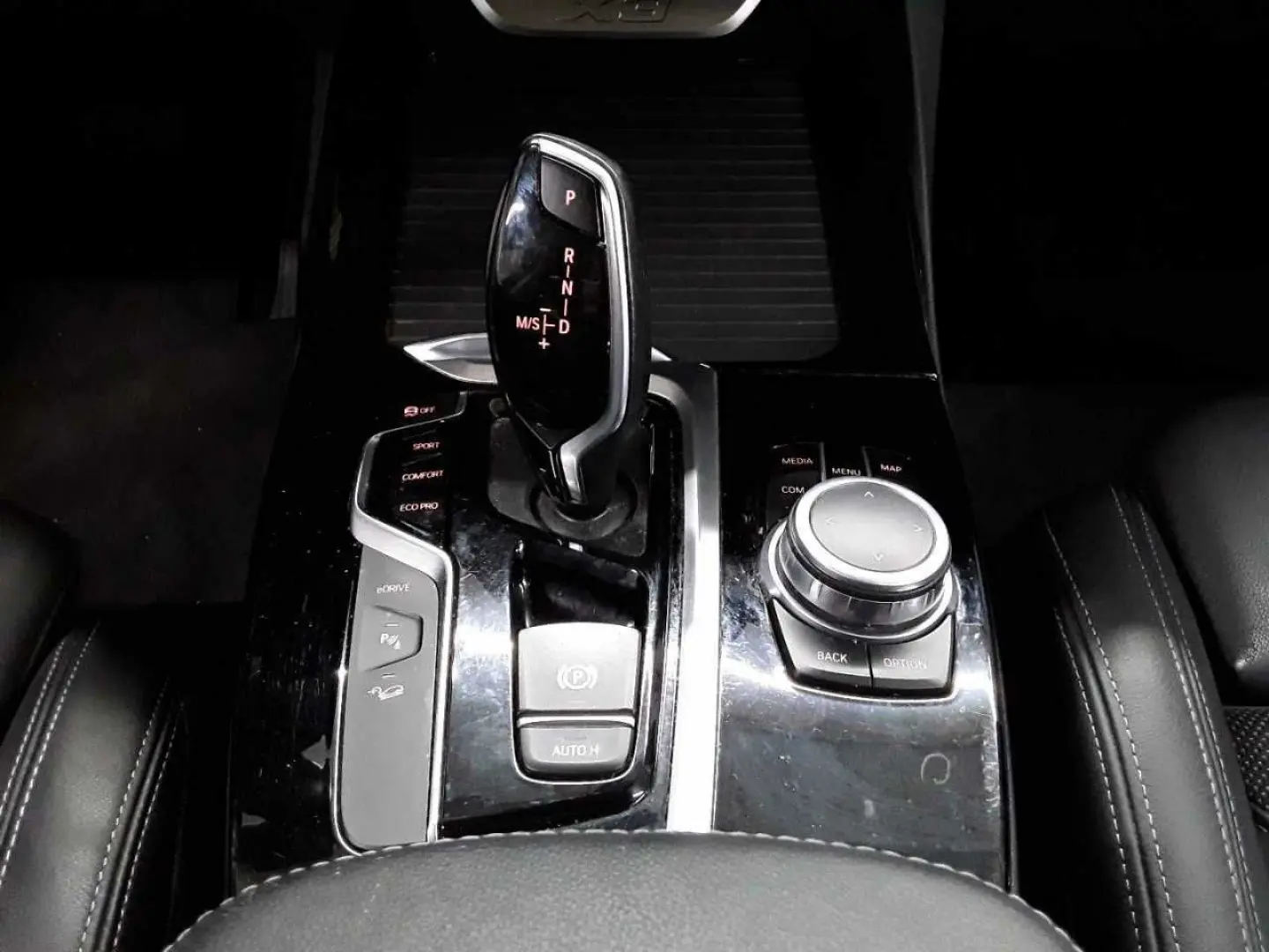 X3 xDrive30e Aut. Adva Navi HuD AHK Pano