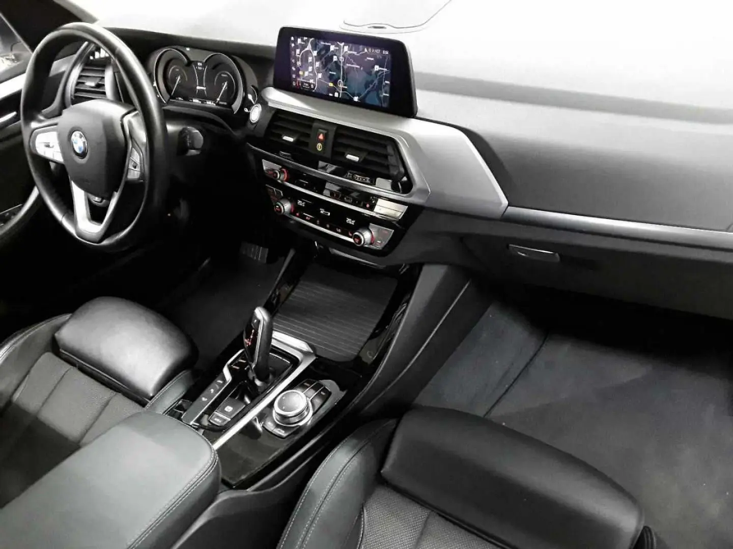 X3 xDrive30e Aut. Adva Navi HuD AHK Pano