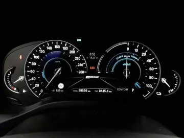 X3 xDrive30e Aut. Adva Navi HuD AHK Pano