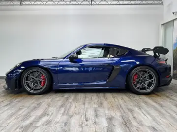 718 Cayman GT4 RS