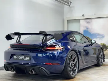 718 Cayman GT4 RS
