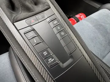 718 Cayman GT4 RS