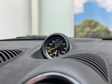 718 Cayman GT4 RS