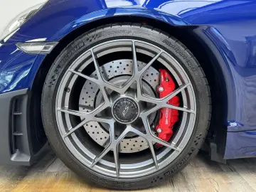718 Cayman GT4 RS