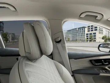 EQS 450 4M AMG Sport Hyperscreen Premium SUV