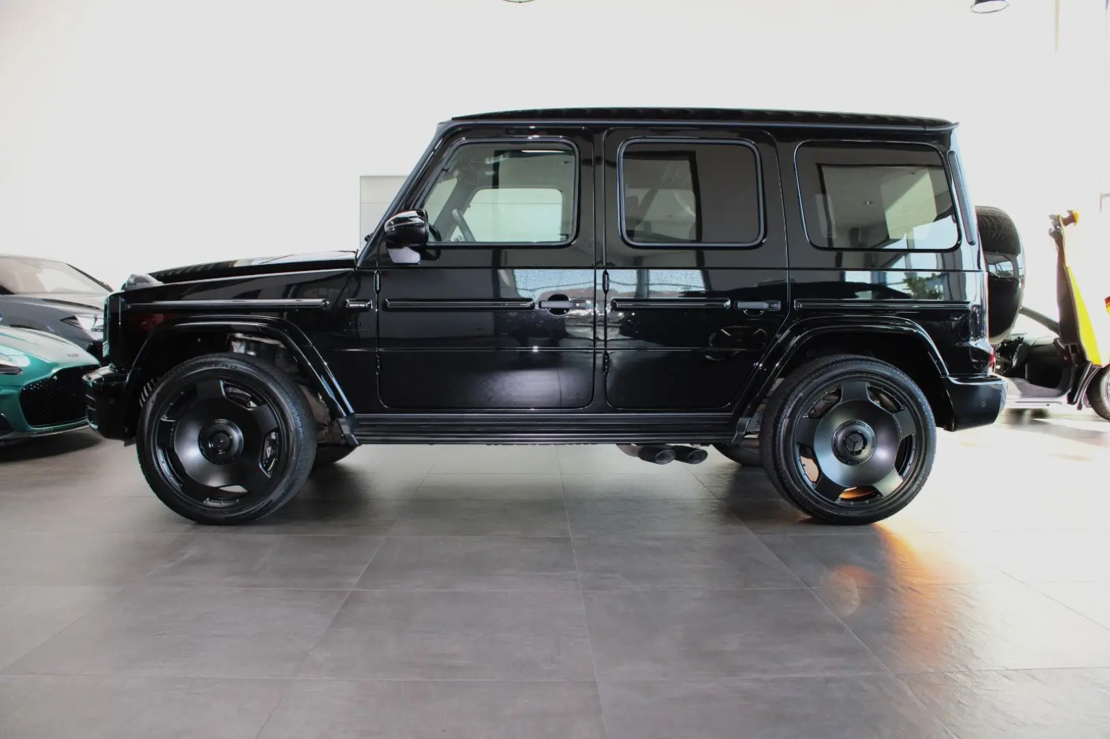 G 63 AMG PERFORMANCE EXKLUSIV | NIGHT | TV | 22