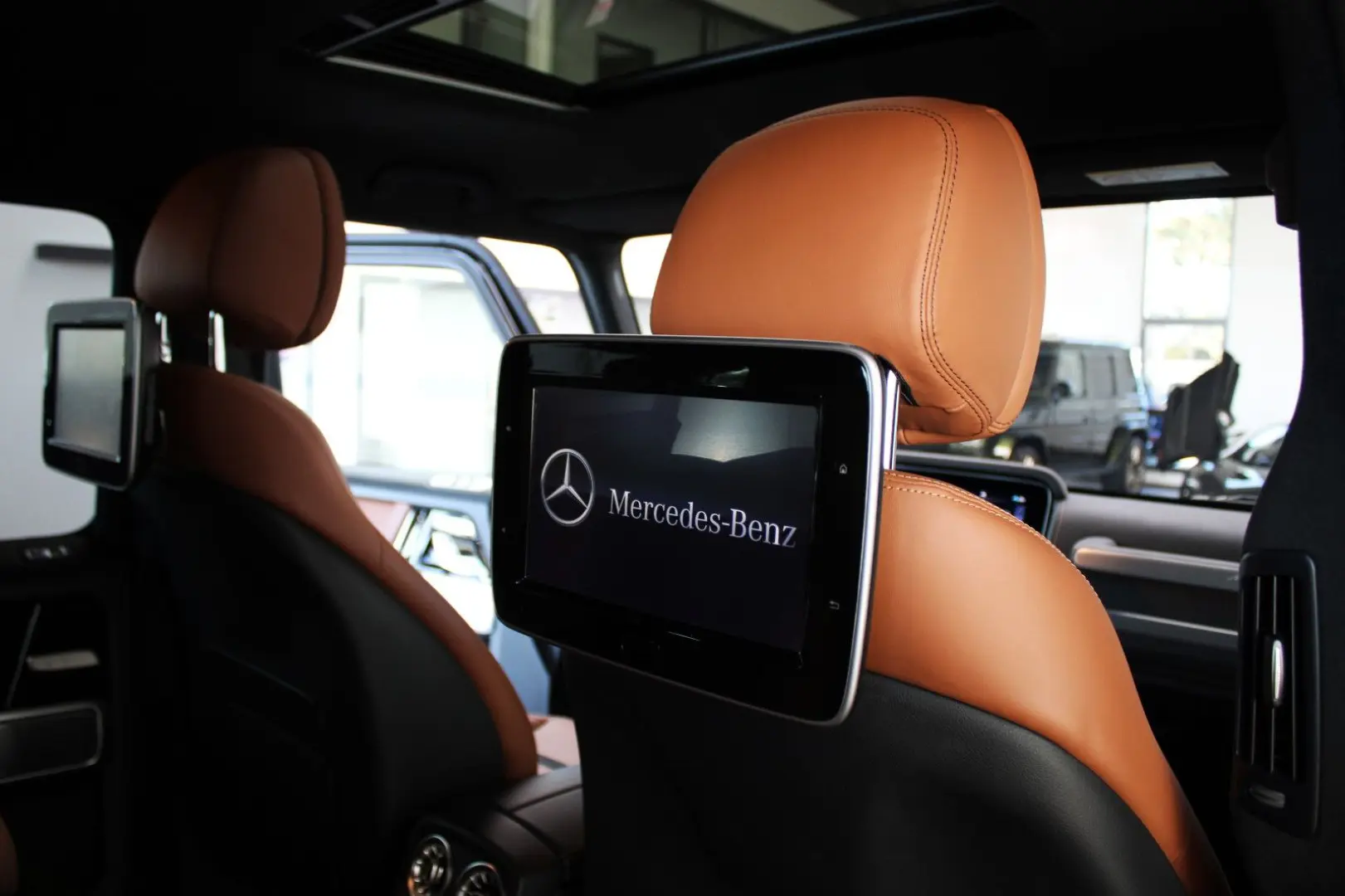 G 63 AMG PERFORMANCE EXKLUSIV | NIGHT | TV | 22