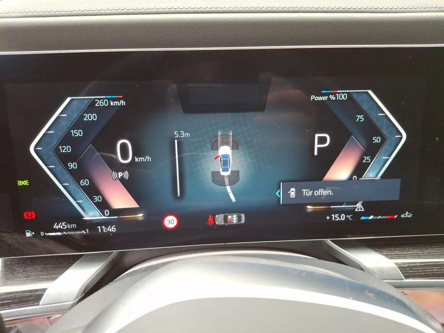 740d xDrive M SPORT Panorama Sky Lounge