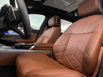 BMW 750e xDrive M Sport