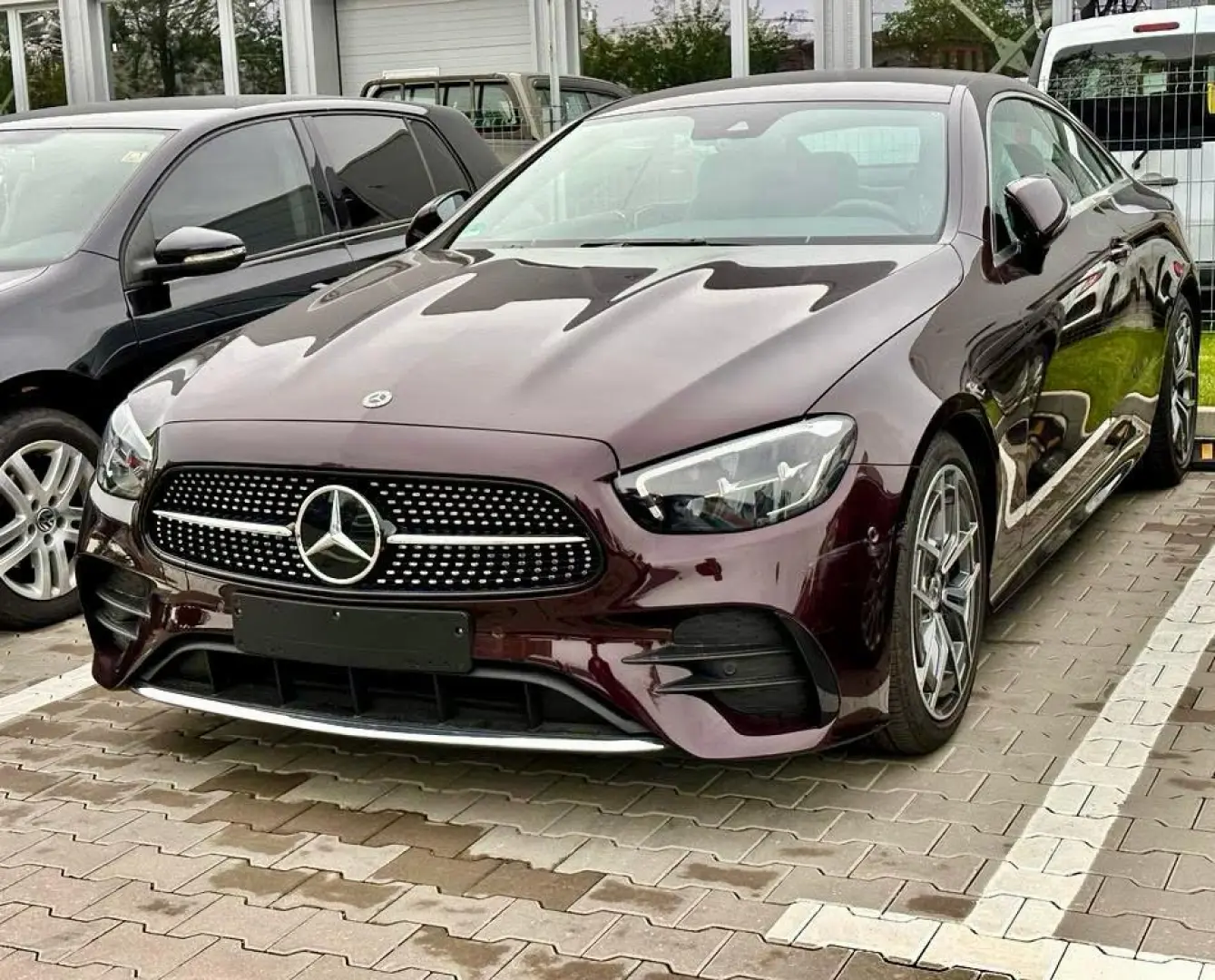 Mercedes-Benz E 200