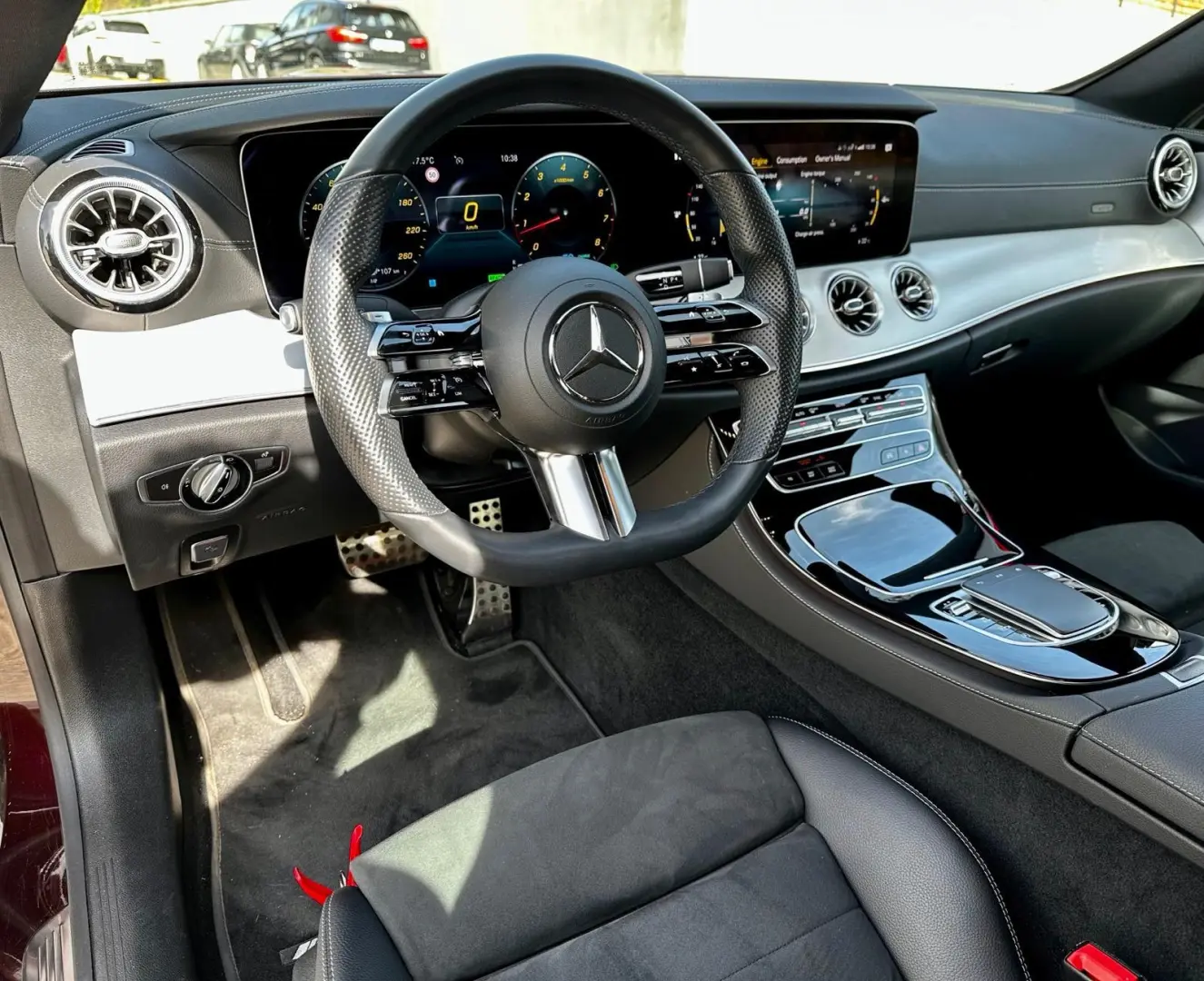 Mercedes-Benz E 200