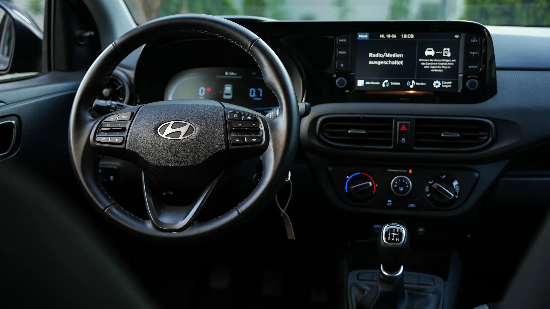 Hyundai i10 1.0 MPI / 2024